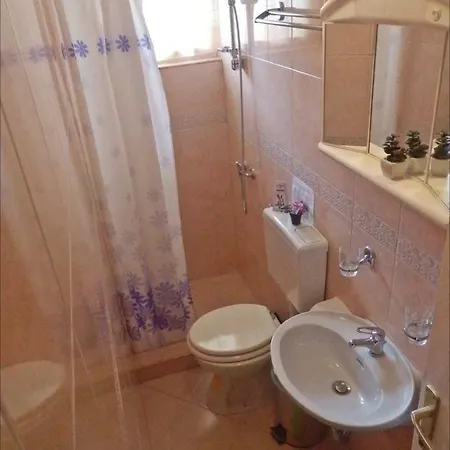 App Veselica Apartment Umag